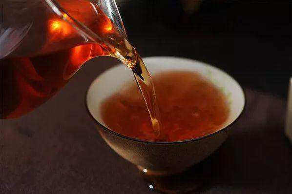 茶葉發源於中國，不但歷史悠久，還對美國歷史起了重大作用