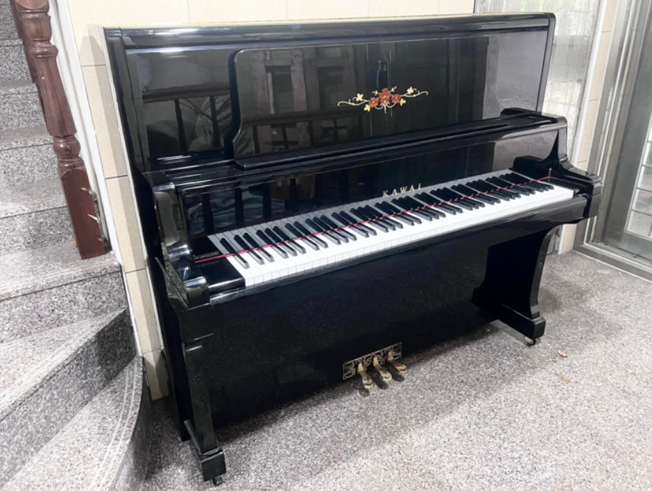 KAWAI河合KU80直立式二手中古鋼琴推薦